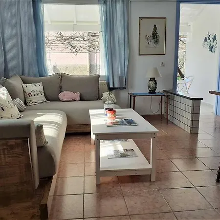 Sea Breeze Coastal House In Almyros Nyaraló *