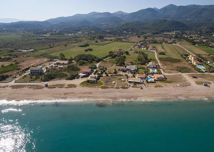 Sea Breeze Coastal House In Almyros