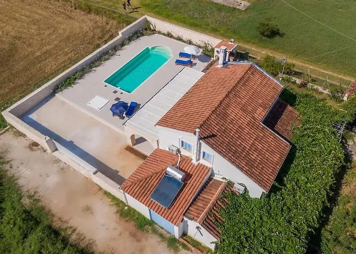 Sea Breeze Coastal House In Almyros Dom wakacyjny
