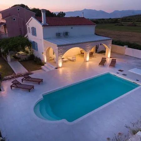 Сasa de vacaciones Sea Breeze Coastal House In Almyros *